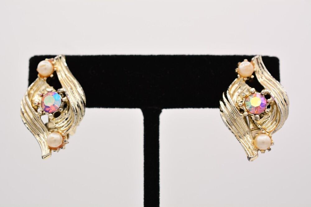 Vintage Crystal Clip On Earrings Pin Aurora Borealis Rhinestone Gold Pearl BinAF